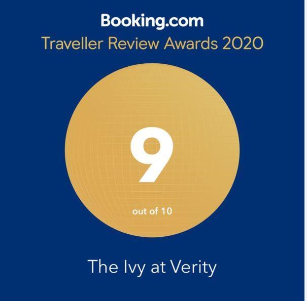 The Ivy At Verity Торонто Экстерьер фото